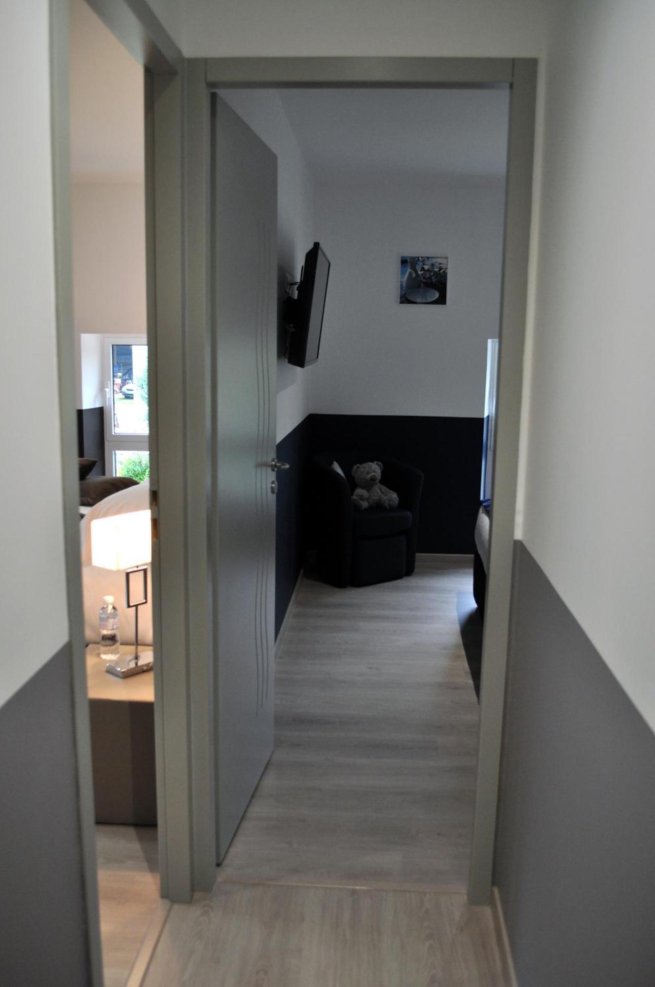 Le Coteau De Bazeille Sauna&detente Sas Guest house Sainte-Bazeille